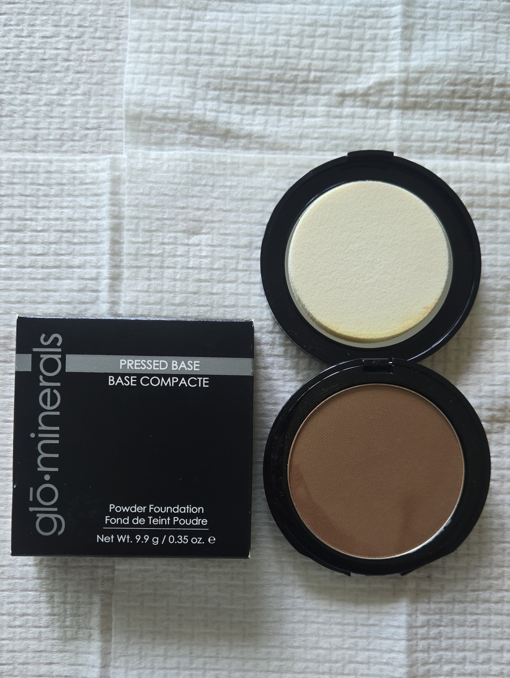 Glo Skin Beauty ( Glo Minerals) Pressed Powder Compact - Cocoa Light